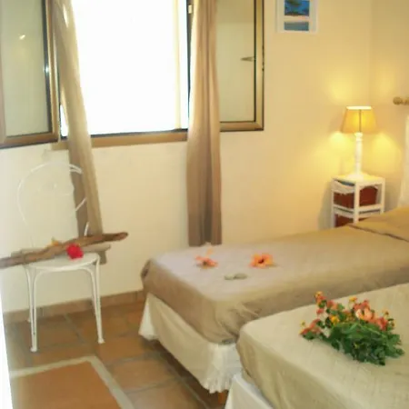 Hébergement de vacances Le Cabanon *