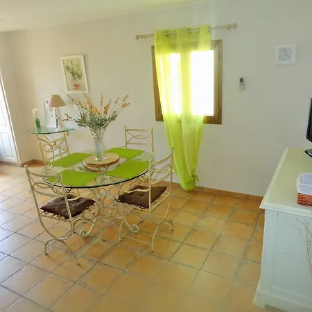 Holiday home Le Cabanon