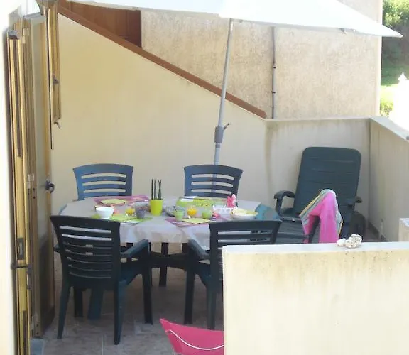 Nyaraló Le Cabanon Farinole